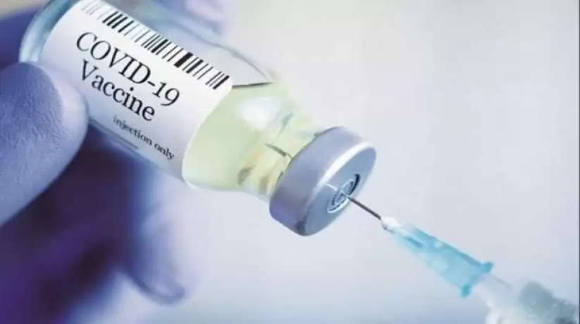 स्वास्थ्य विशेषज्ञों की चेतावनी, वैक्सीन न लेने वाले लोग बनेंगे कोरोना के नए-नए वेरिएंट्स की 'फैक्ट्री'