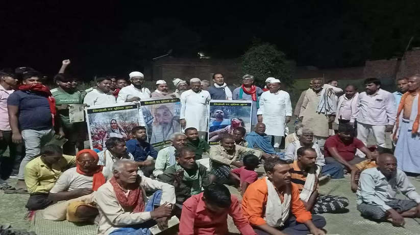 Varanasi News: ट्रांसपोर्ट नगर योजना के प्रभावित किसानों के साथ बैठक में किसान नेताओं ने किया संवाद