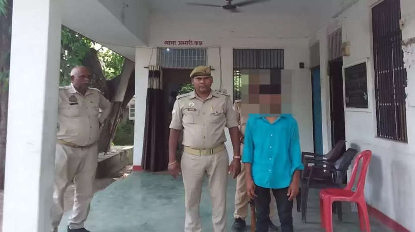 Rajatalab police arrested accused Ajit Kumar, wanted in dowry case.