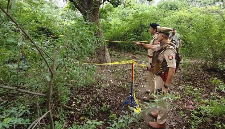 Varanasi Breaking News: वाराणसी में पुलिस का बड़ा एक्शन, मुठभेड़ में कथित गोतस्कर के पैर में लगी गोली