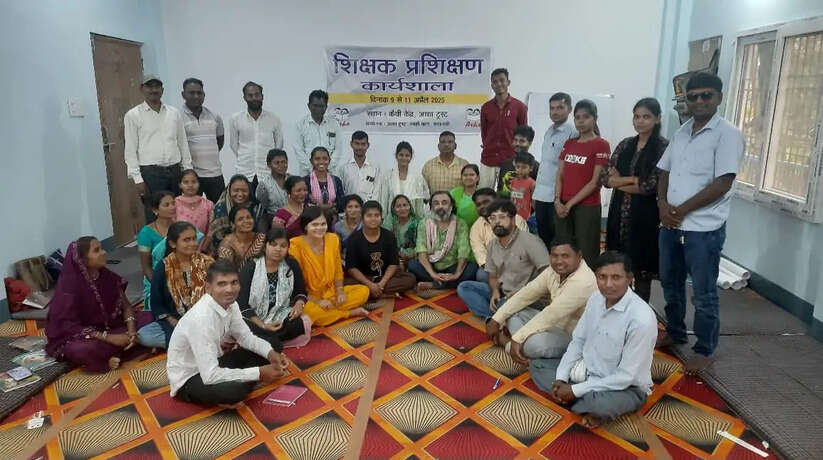 आशा ट्रस्ट द्वारा आयोजित तीन दिवसीय शिक्षक प्रशिक्षण शिविर सम्पन्न