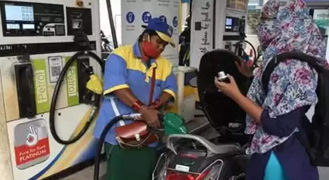 Drivers will not get petrol diesel easily: वाहन चालकों को आसानी से नहीं मिलेगा पेट्रोल डीजल, पहले करना होगा ये काम, नहीं तो आ सकती है बड़ी मुसीबत