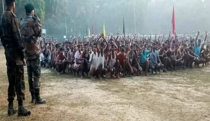 Agniveer Bharti 2022: अग्निवीर बनने आए 240 युवा दौड़ में सफल,&nbsp;वाराणसी में 6 दिसंबर तक चलेगी भर्ती रैली,&nbsp;बुलाए गए थे गोरखपुर के 3773 नौजवान...