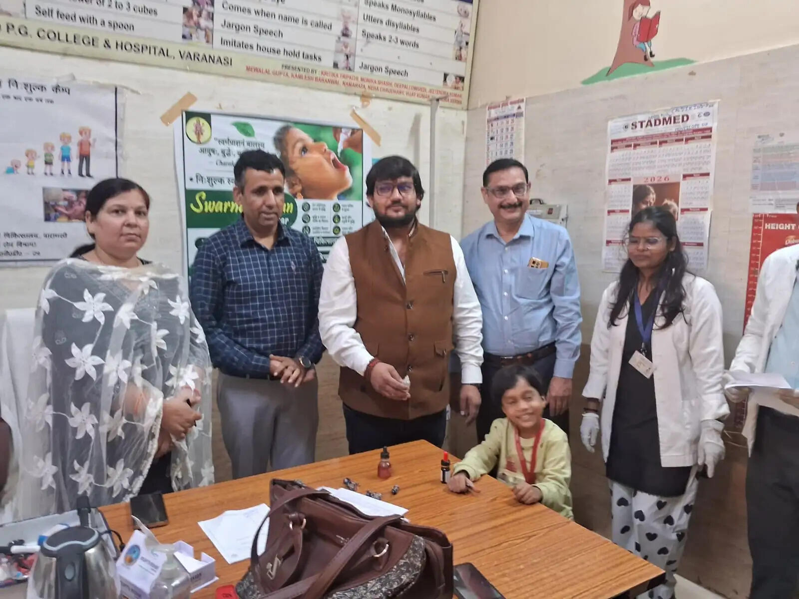 वाराणसी में 195 बच्चों को कराया गया निःशुल्क स्वर्णप्राशन, 28 नवंबर को अगला कैंप