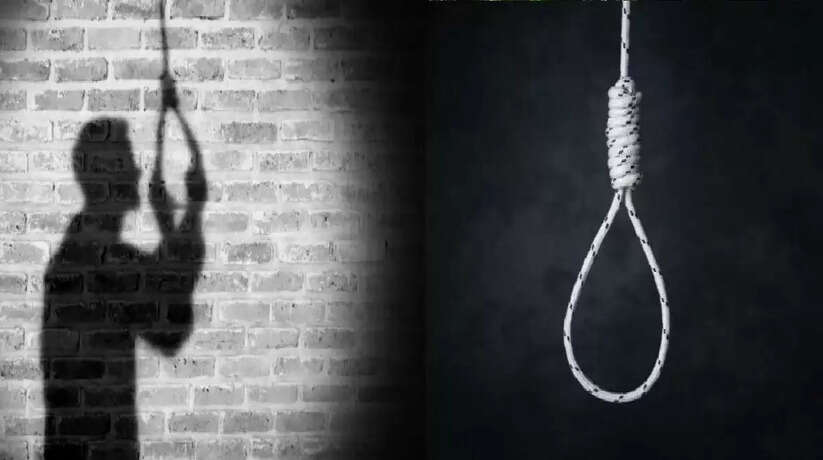Chandauli News: चंदौली में 22 वर्षीय युवक ने फांसी लगाकर की आत्महत्या, घटना से परिजनों में मचा कोहराम
