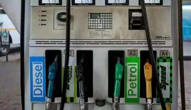 Petrol diesel today price 15 december 2022: थम गई पेट्रोल-डीजल की रफ़तार, OMG इतना सस्ता हुआ तेल, जानिए अपने शहर में पेट्रोल-डीजल का ताजा रेट...