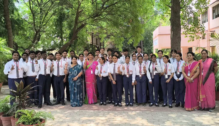 सीबीएसई 12वीं परीक्षा में उदय प्रताप पब्लिक स्कूल का शानदार प्रदर्शन, 9 छात्रों ने हासिल किए 90% से अधिक अंक