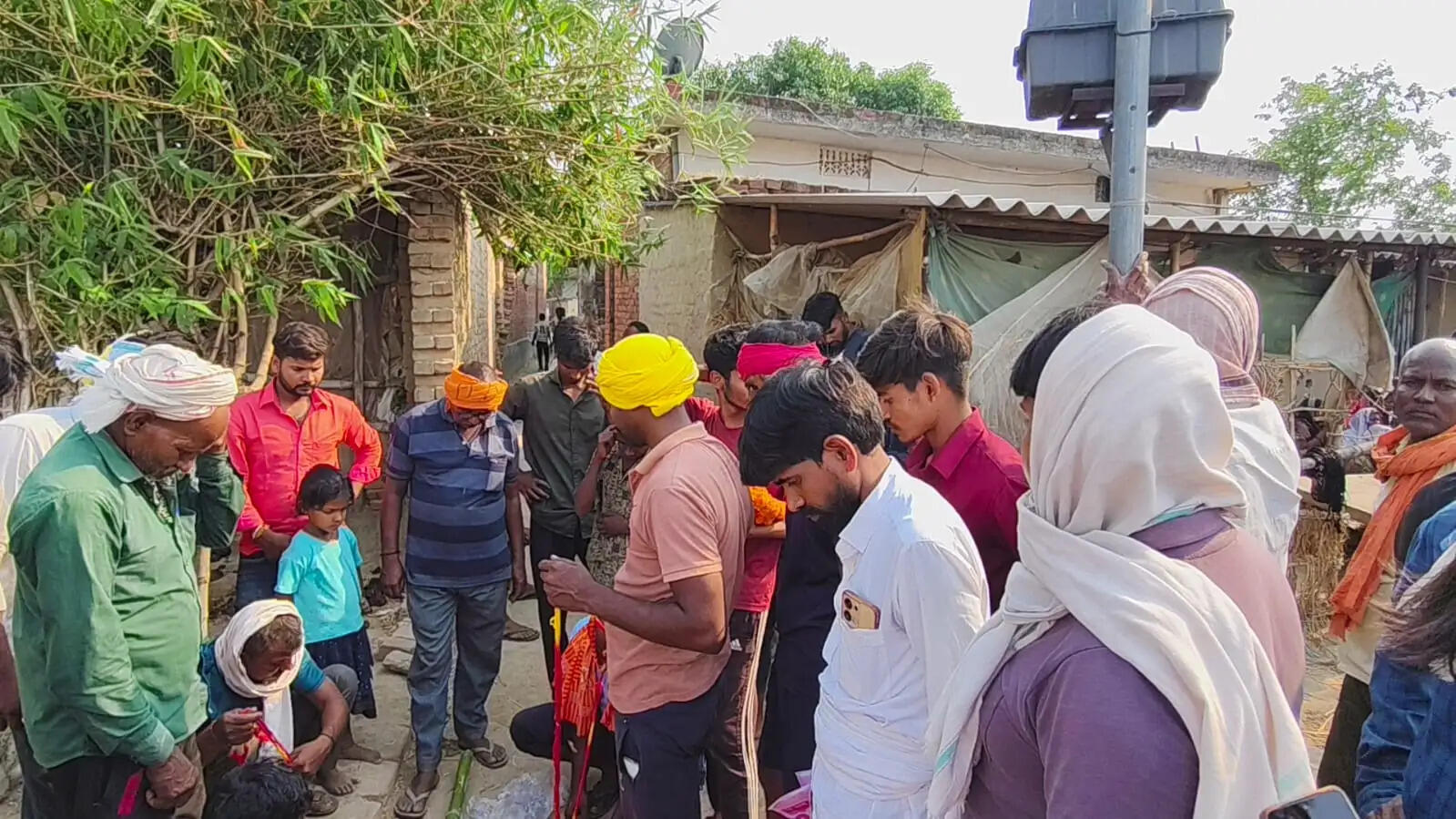 शौचालय की पानी टंकी में डूबने से 12 वर्षीय बालक की मौत, गांव में मातम