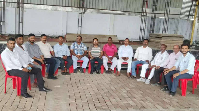ग्रामीण पत्रकार एसोसिएशन की कार्यकारिणी सदस्यों ने किया कार्यक्रम स्थल का निरीक्षण