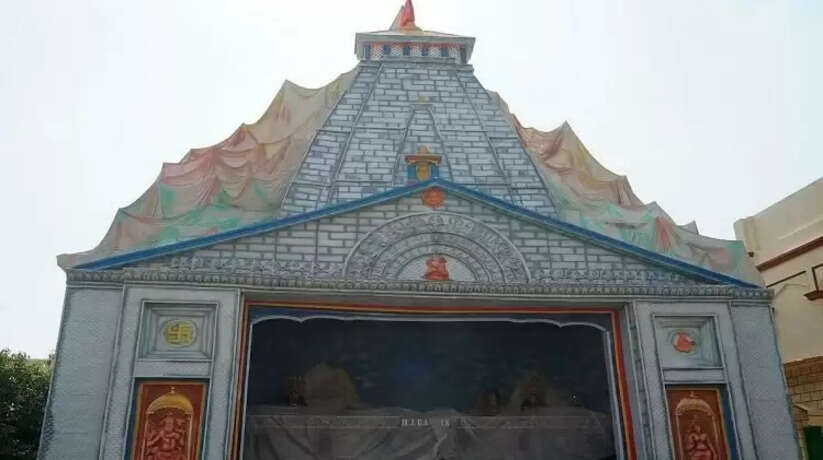 Navratri 2023: दुर्गा पूजा पंडाल, वाराणसी में आज से बढ़ेगी नवरात्र की रौनक