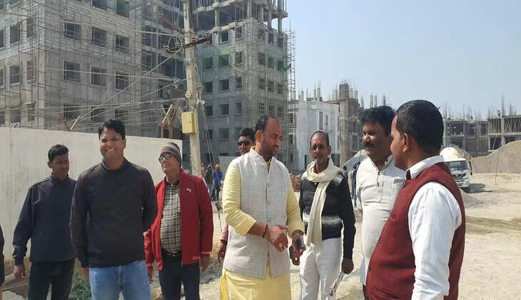 चंदौली में&nbsp;सपा राष्ट्रीय सचिव पूर्व विधायक मनोज सिंह डब्लू ने खेला ब्राह्मण कार्ड