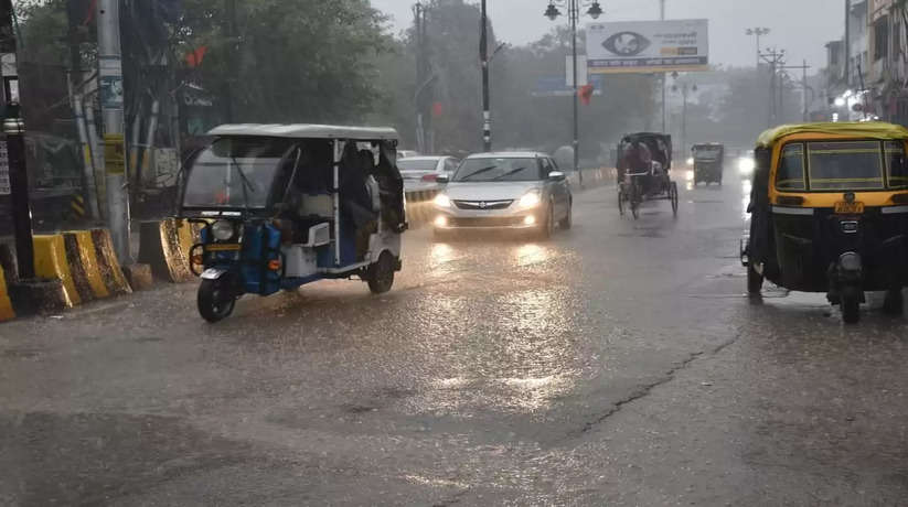 Varanasi weather news: Jhajjham rain brought relief from heat to Banaras! Banarasi's faces blossomed due to humidity...