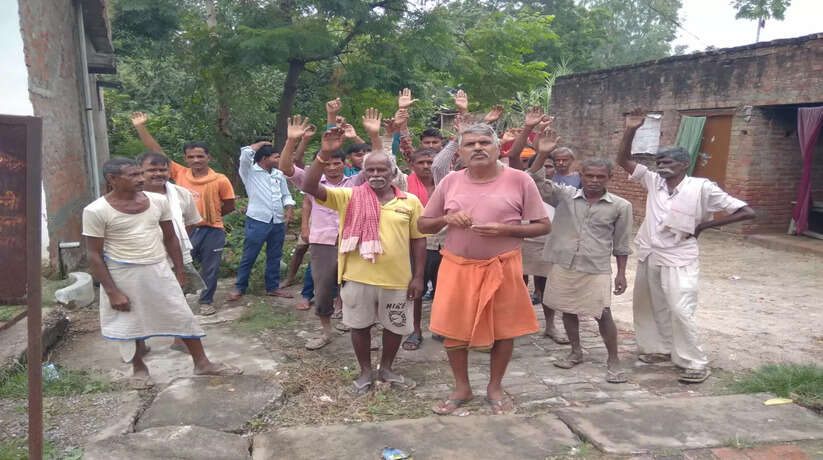 रायबरेली: गंदगी की वजह से कसना गांव में ग्रामीणों के अंदर आक्रोश