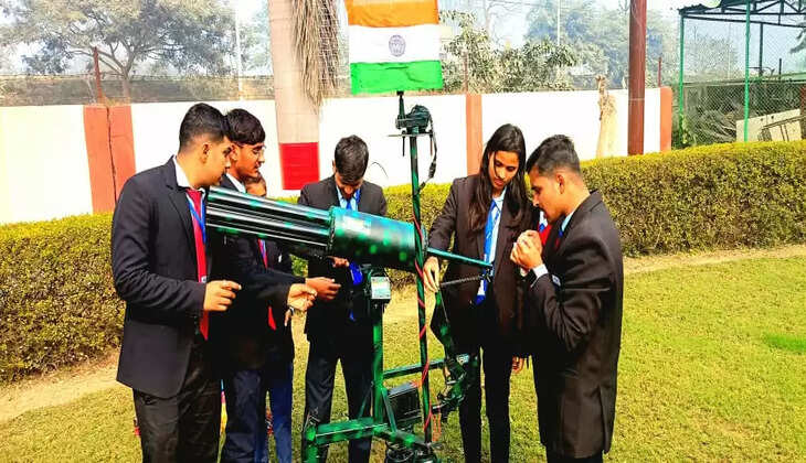 गोरखपुर में आईटीएम गीडा के छात्रों ने बनाई उन्नत मानव रहित इंटेलिजेंस गन