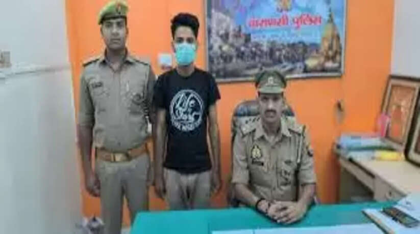 Varanasi News: जैतपुरा पुलिस एक हत्यारे को गिरफ्तार किया, पुलिस अन्य बदमाश की तलाश में जूटी