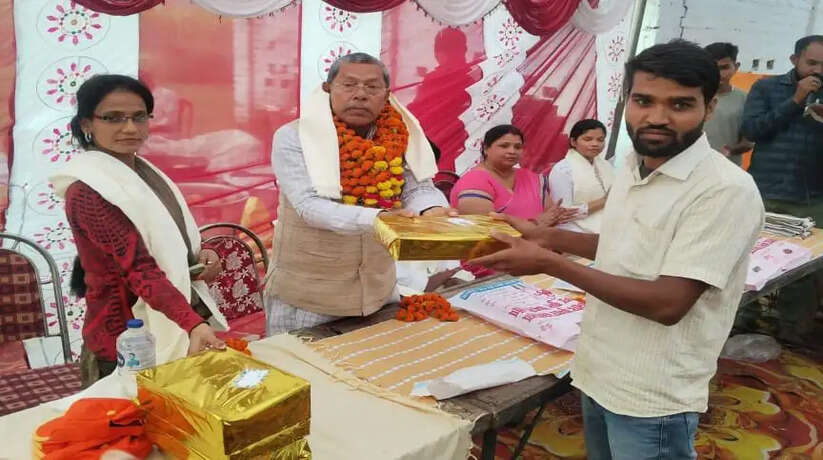 आंदोलन के प्रणेता की यादगार में आयोजित विभिन्न कार्यक्रमों के साथ भव्य मेला संपन्न