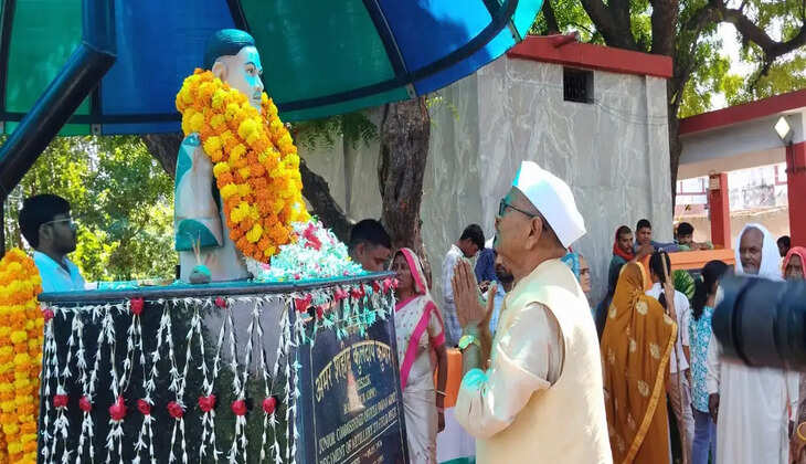 शहीद कुलदीप मौर्य के शहादत दिवस पर उमड़ा जनसैलाब, नम आंखों से दी श्रद्धांजलि