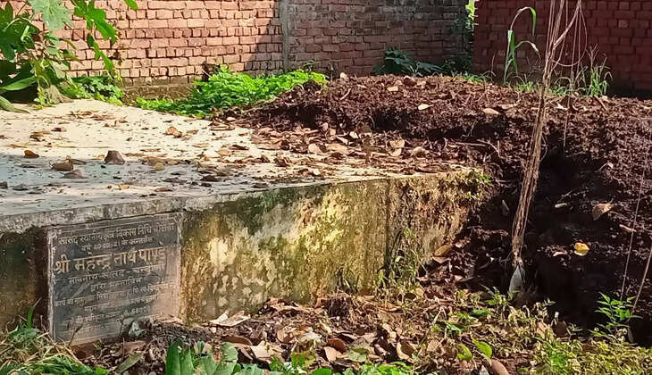 तीन सफाई कर्मचारियों की तैनाती लेकिन नहीं होती सफाई