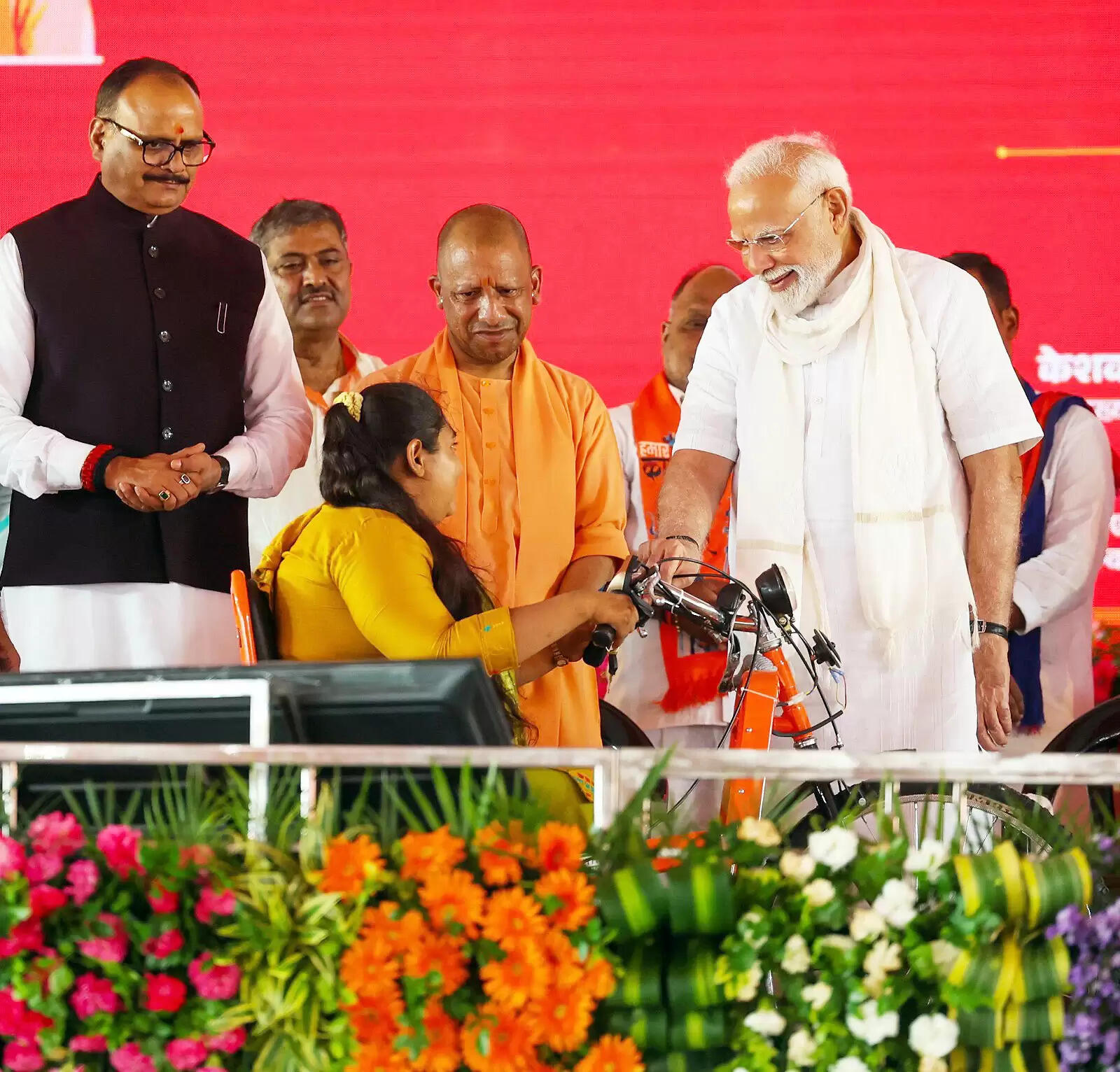 Pradhanmantri Narendra Modi Visit in Varanasi: 