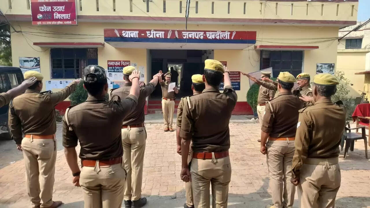 Chandauli News: चन्दौली में राष्ट्रीय मतदाता दिवस पर दिलाई गई शपथ