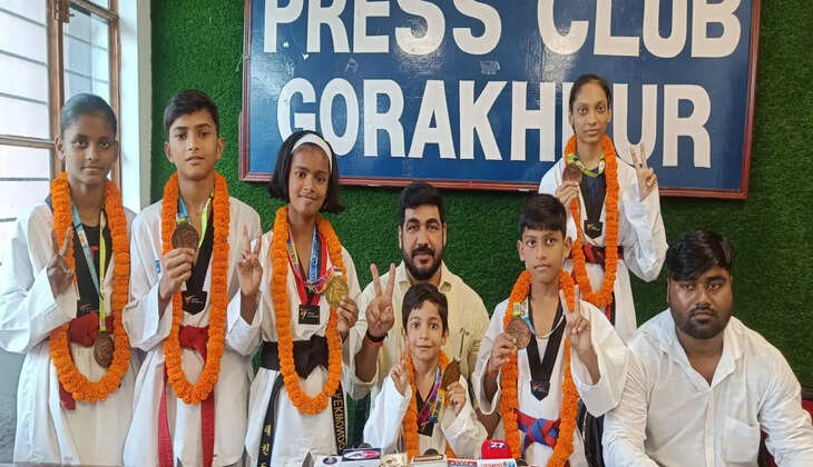 स्टेट ताइक्वांडो चैंपियनशिप में गोरखपुर का दम, 2 गोल्ड और 4 ब्रॉन्ज मेडल जीतकर खिलाड़ियों ने बढ़ाया मान