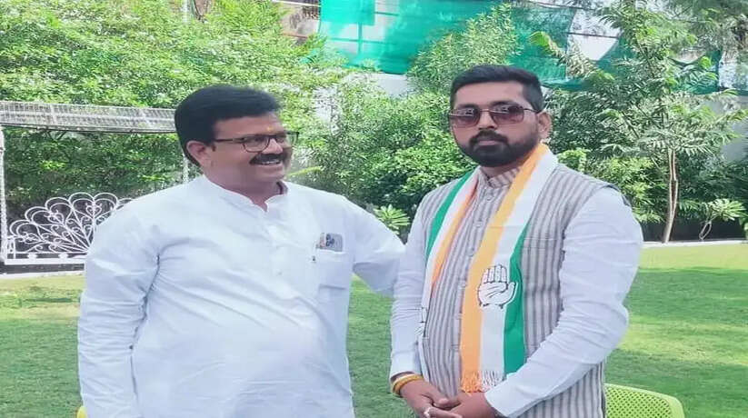 पेंड्रा भाजपा की रीढ़ माने जाने वाले पवन केसरवानी ने किया कांग्रेस प्रवेश