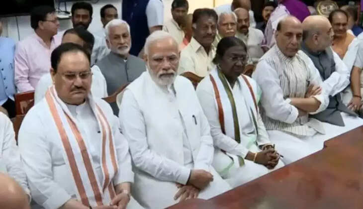 एनडीए की राष्ट्रपति उम्मीदवार द्रौपदी मुर्मू ने किया नामांकन, पीएम नरेंद्र मोदी खुद बने प्रस्तावक