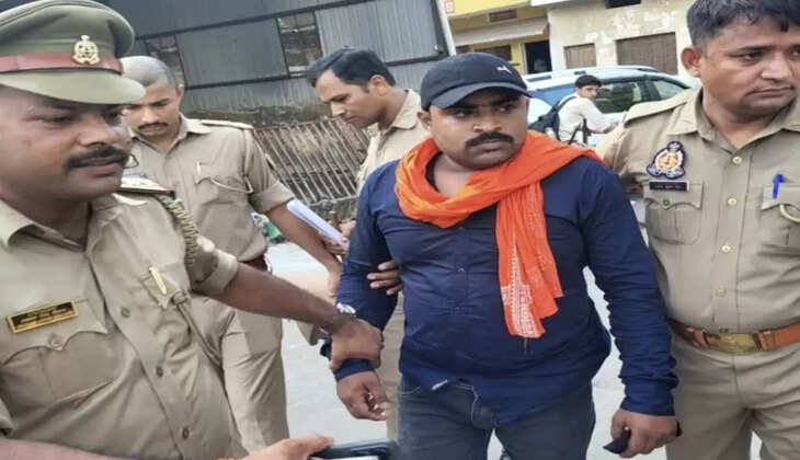 वाराणसी मीरघाट में सपा नेता के घर फायरिंग और दहशत फैलाने वाला 50 हजार का इनामिया गिरफ्तार