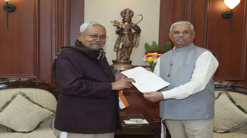 Bihar Politics Latest Update: नितीश कुमार ने एक बार फिर दिया मुख्यमंत्री पद से इस्तीफा, नौवीं बार बनेंगे बिहार के मुख्यमंत्री