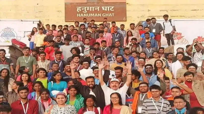 स्वयं संकटमोचन हनुमान जी द्वारा निर्मित है काशी का हनुमान घाट