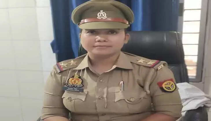 Chanduli News: थानाध्यक्ष प्रियंका सिंह&nbsp;द्वारा&nbsp;परिवार परामर्श केन्द्र के अथक प्रयास&nbsp;से&nbsp;वर्ष 2024 में &nbsp;कुल 238 परिवारों को मिलाया गया