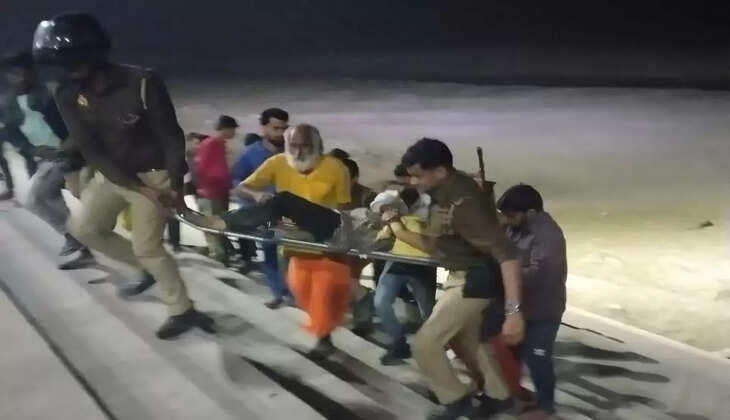 Ayodhya: Girl found unconscious! UP police admitted to the hospital.