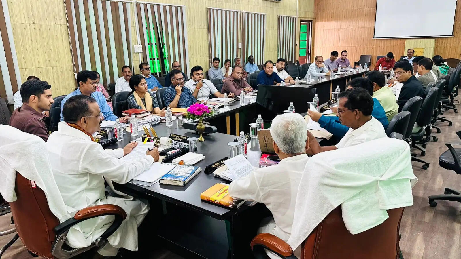 Varanasi News: आखिर कितनी मिलेगी छूट? 15 जुलाई तक हाउस टैक्स कर ले जमा, मिलेगी छूट, जाने...​​​​​​​