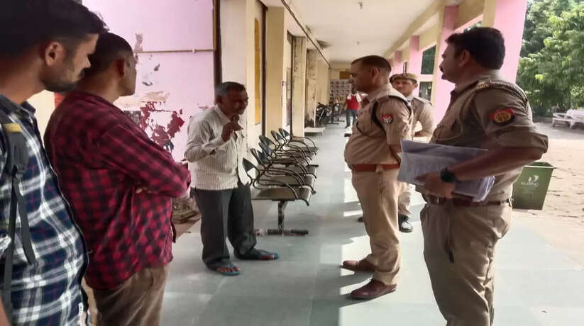 अयोध्या में बीटीसी की छात्रा का घर के भीतर फासी के फंदे से लटकता मिला शव