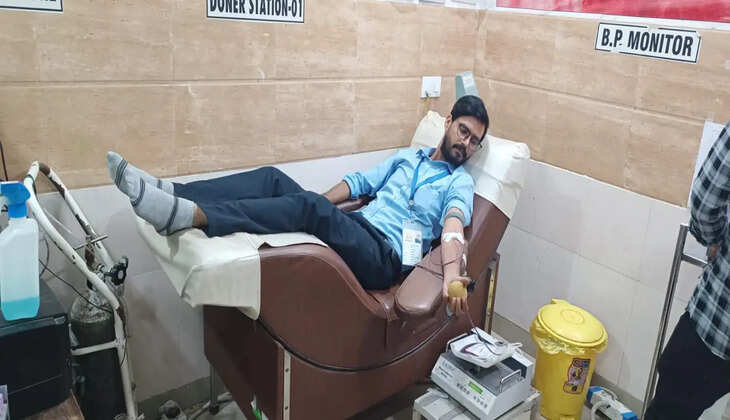 Gorakhpur News: जरूरतमंदो के लिए वरदान साबित हो रहा नयी रोशनी वेलफेयर फाउण्डेशन