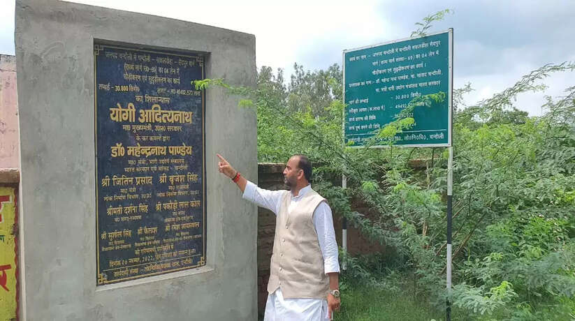 गुण्डा एक्ट लगे या देश द्रोह बुलंद होकर रहेगी जनता की आवाजः मनोज सिंह डब्लू