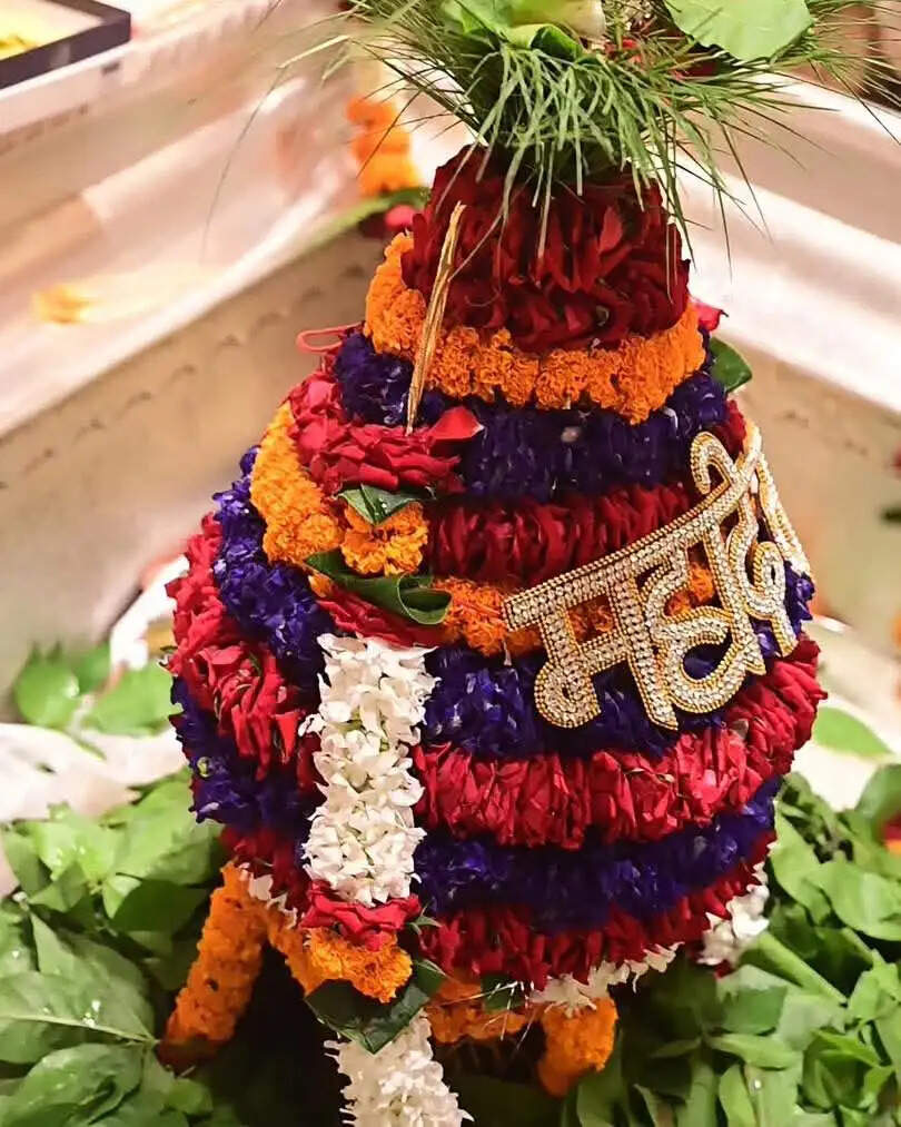 भक्ति में डूबी काशी! आस्था का महासंगम, हर-हर महादेव से गूंजा श्री काशी विश्वनाथ धाम