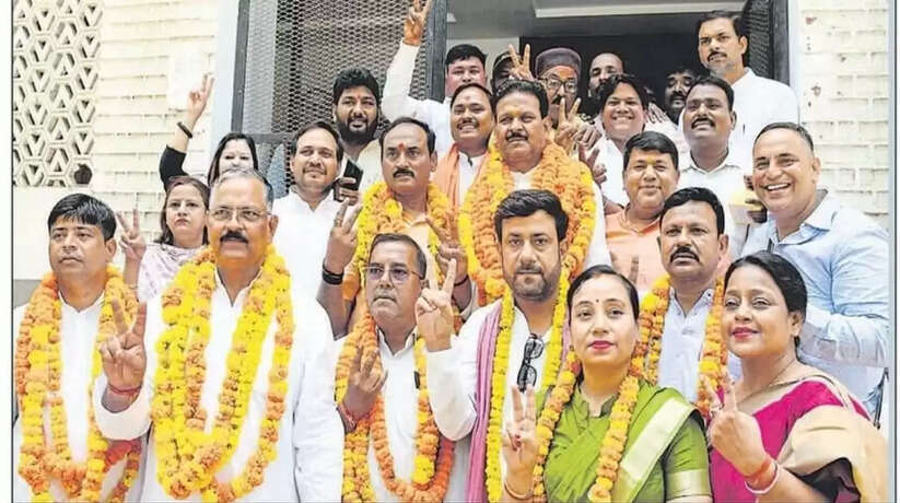 प्रयागराज नगर निगम चुनाव में कार्यकारिणी के सदस्य निर्विरोध जीते, भाजपा प्रत्याशी शिवनारायण यादव सहित विजयी हुए 6 सदस्य