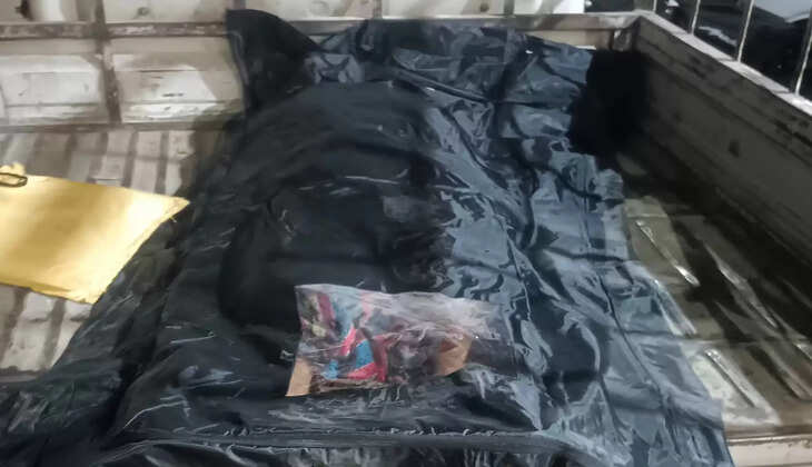 Varanasi Crime: बाइक की टक्कर से युवक की मौत: सब्जी बेचकर जा रहा था घर&nbsp;पुलिस जांच कर कार्रवाई में जुटी