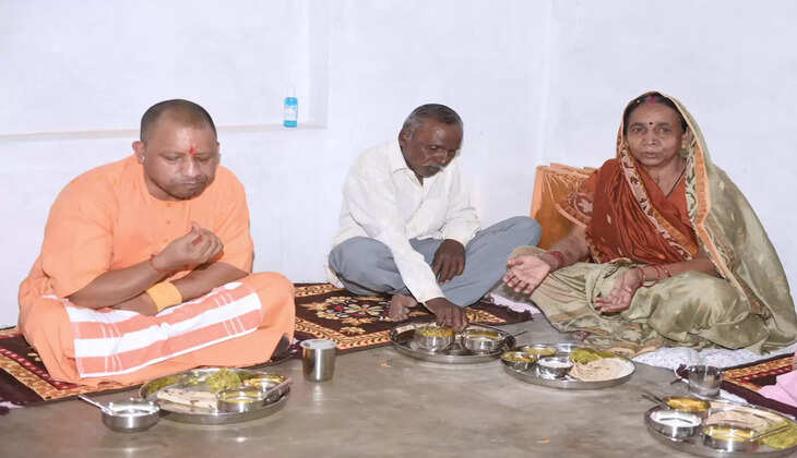 मुख्यमंत्री बनने के बाद सीएम योगी दूसरी बार पहुंचे अयोध्या, हुआ भव्य स्वागत