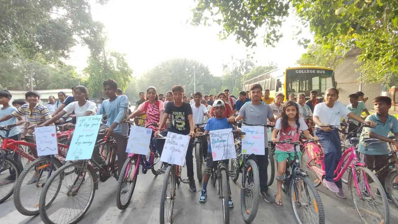 BHU News: विश्व साइकिल दिवस के उपलक्ष्य में काशी हिन्दू विश्वविद्यालय में साइक्लिंग रैली आयोजित