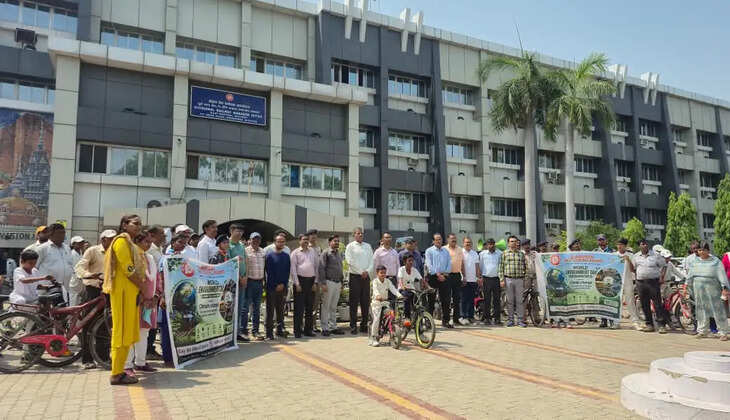 डीडीयू मंडल में &ldquo;मिशन लाइफ&rdquo; अभियान की शुरुआत, डीआरएम ने दिलाई हरित शपथ