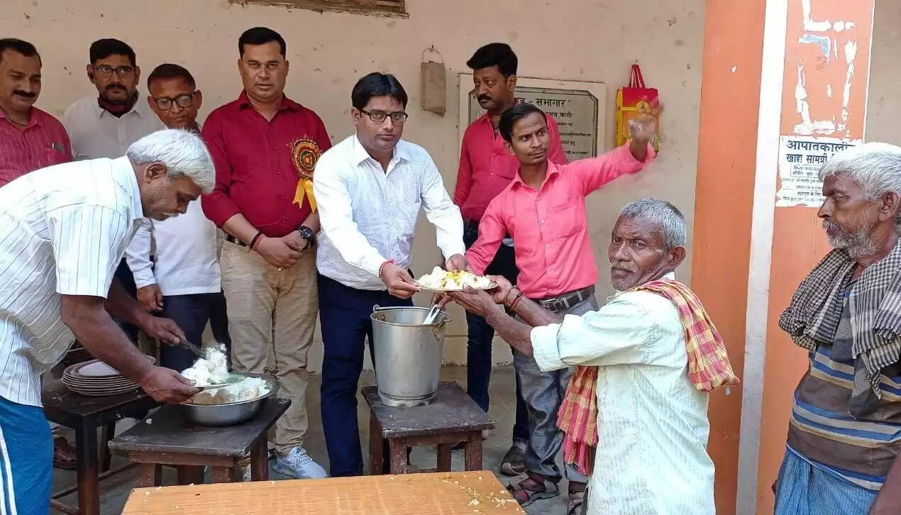 राष्ट्रीय मानवाधिकार एसोसिएशन ने आयोजित किया भव्य सम्मान समारोह