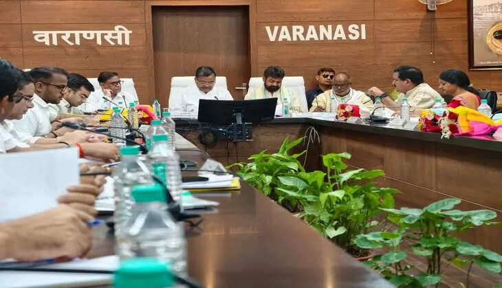 वाराणसी के पर्यटन स्थलों के विकास पर सरकार सख्त, लंबित कार्यों में लाई जाएगी तेजी