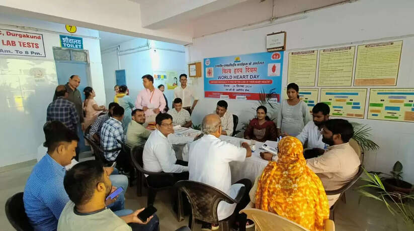 शहरी सीएचसी दुर्गाकुंड पर लगा एनसीडी स्क्रीनिंग कैंप https://livebharatnews.in/uttar-pradesh/varanasi/ncd-screening-camp-held-at-urban-chc-durgakund/cid15447961.htm