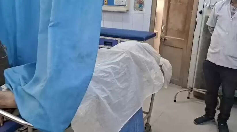Chandauli News: चंदौली में चुनाव ड्यूटी पर आए होमगार्ड नरेन्द्र कुमार की अचानक तबीयत खराब होने से मौत