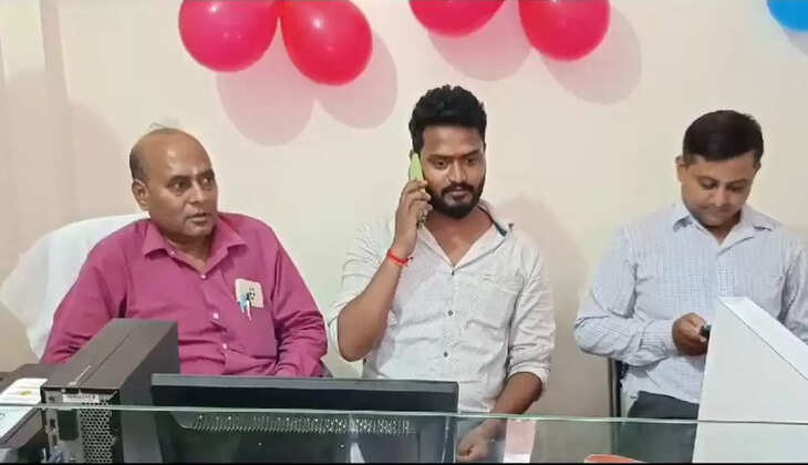 Varanasi News: वाराणसी चांदमारी&nbsp;नवलपुर में एजिलस डायग्नोस्टिक्स सेंटर का हुआ भव्य उद्घाटन
