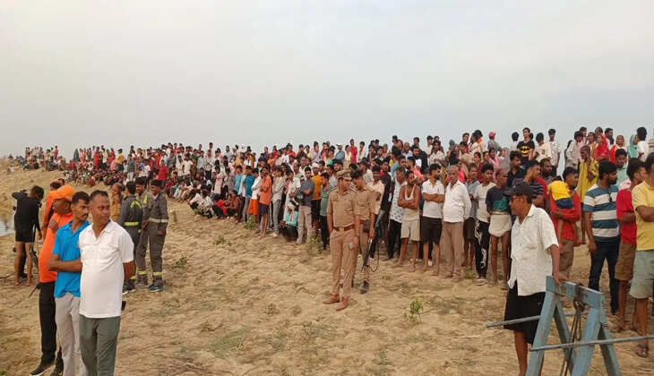 Gorakhpur Accident, Rohin River, Sarvesh Yadav, Pihu Missing, NDRF Search Operation, Tiwaripur Police Station, Children Drowned, Gorakhpur News, River Tragedy, Deepak Meena, Dr Kaustubh, Rohin River Incident, Breaking News, Rescue Team, Child Death