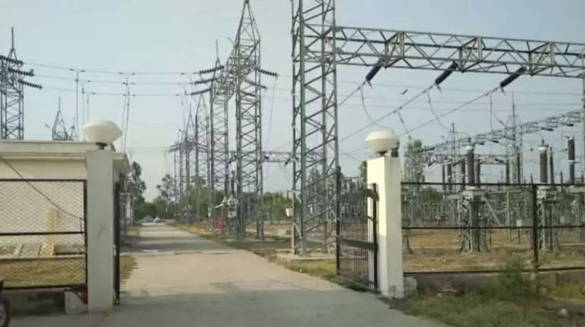 Ayodhya News: विद्युत कटौती का सामना करने पर विवश उपभोक्ता