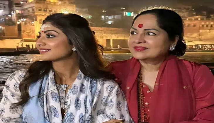 'बाजीगर' की 29वीं वर्षगांठ पर काशी पहुंची शिल्पा शेट्&zwnj;टी ने बाबा विश्वनाथ का किया दर्शनपूजन, बनारसी चाय के साथ-साथ नौका विहार का भी लिया आनंद